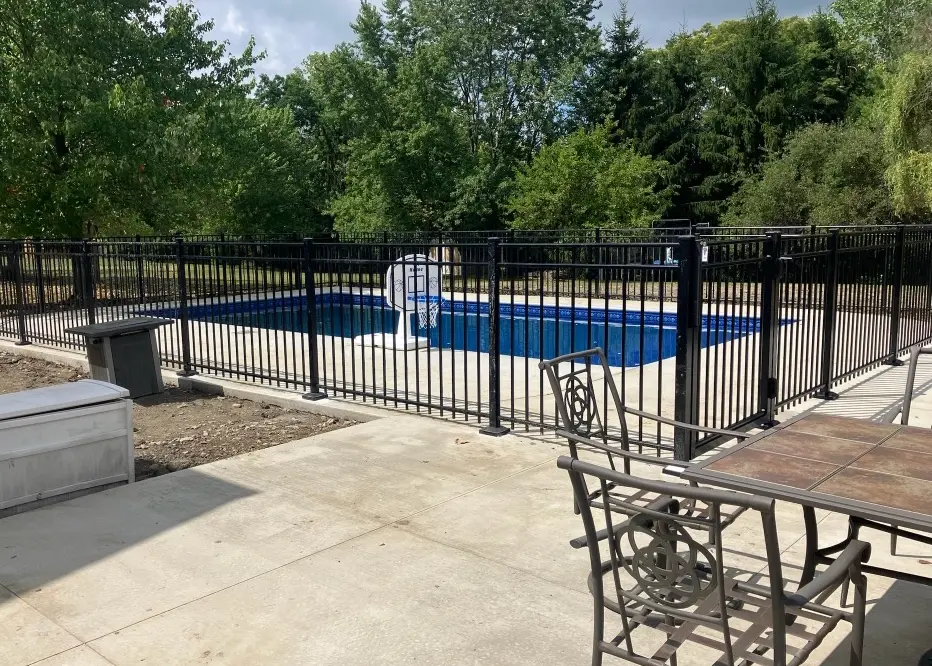 brunswick fence company pool fence