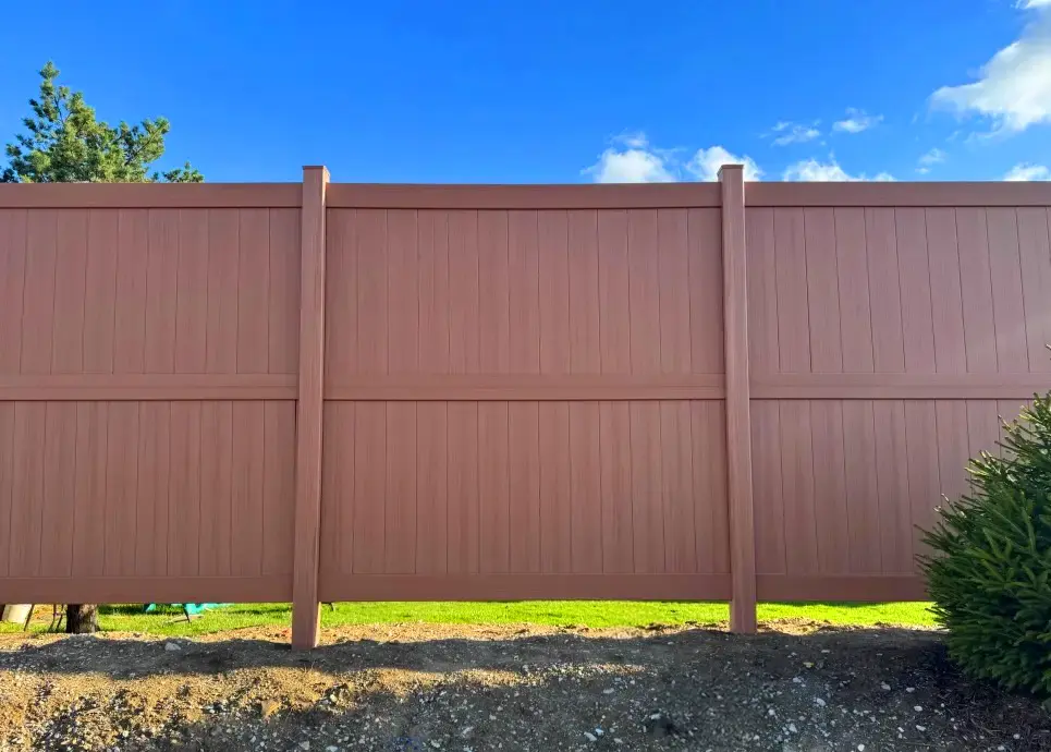 8 ft timber grain newbury vinyl privacy fence