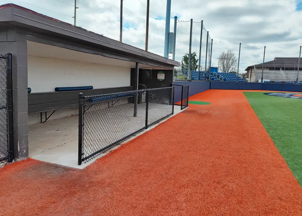 dugout fence using black chain link at Hudson High School