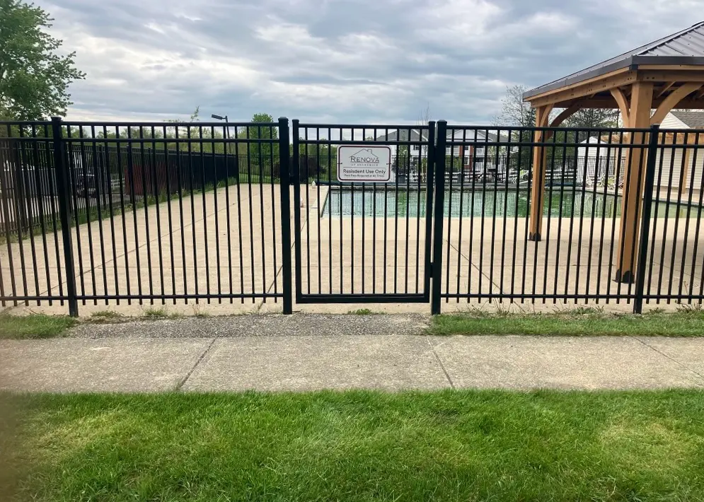 commercial pool fence and gate