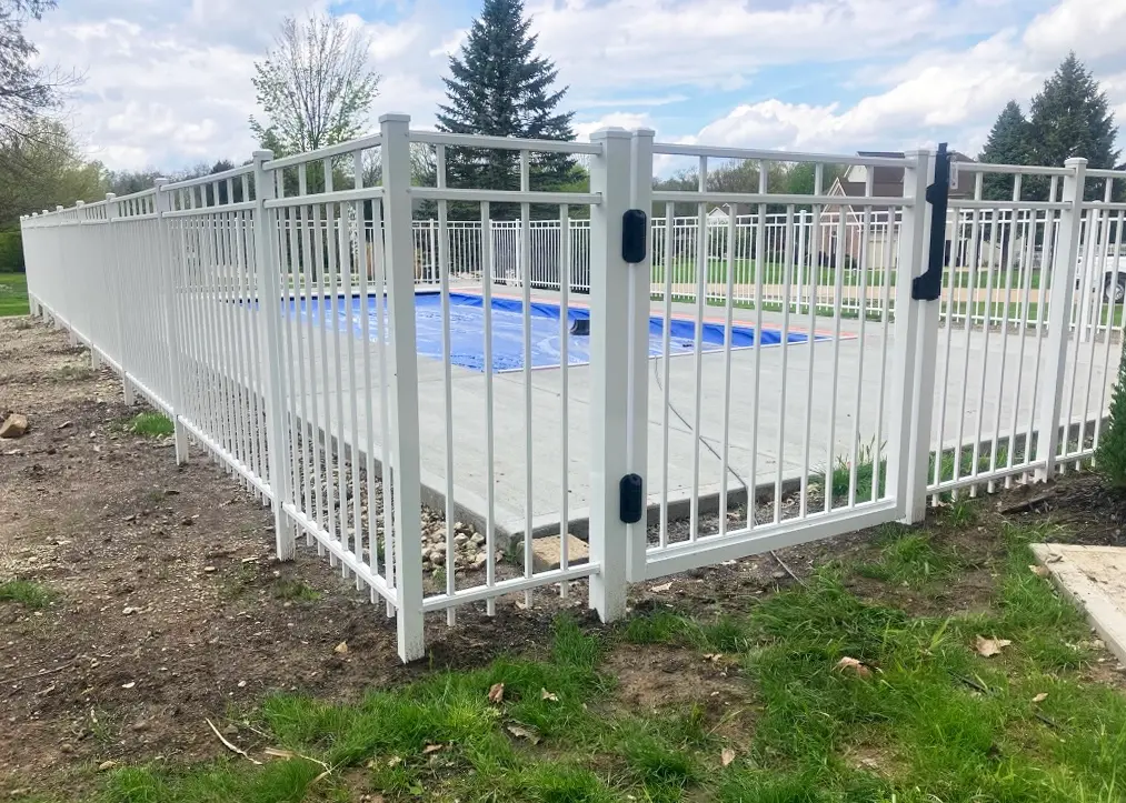 white aluminum fence and gate for pool
