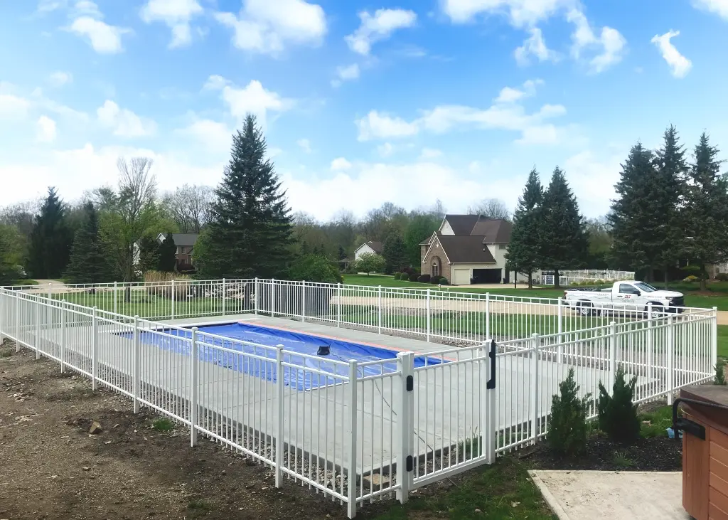 white aluminum pool fencing pool fence constructed from white aluminum fence