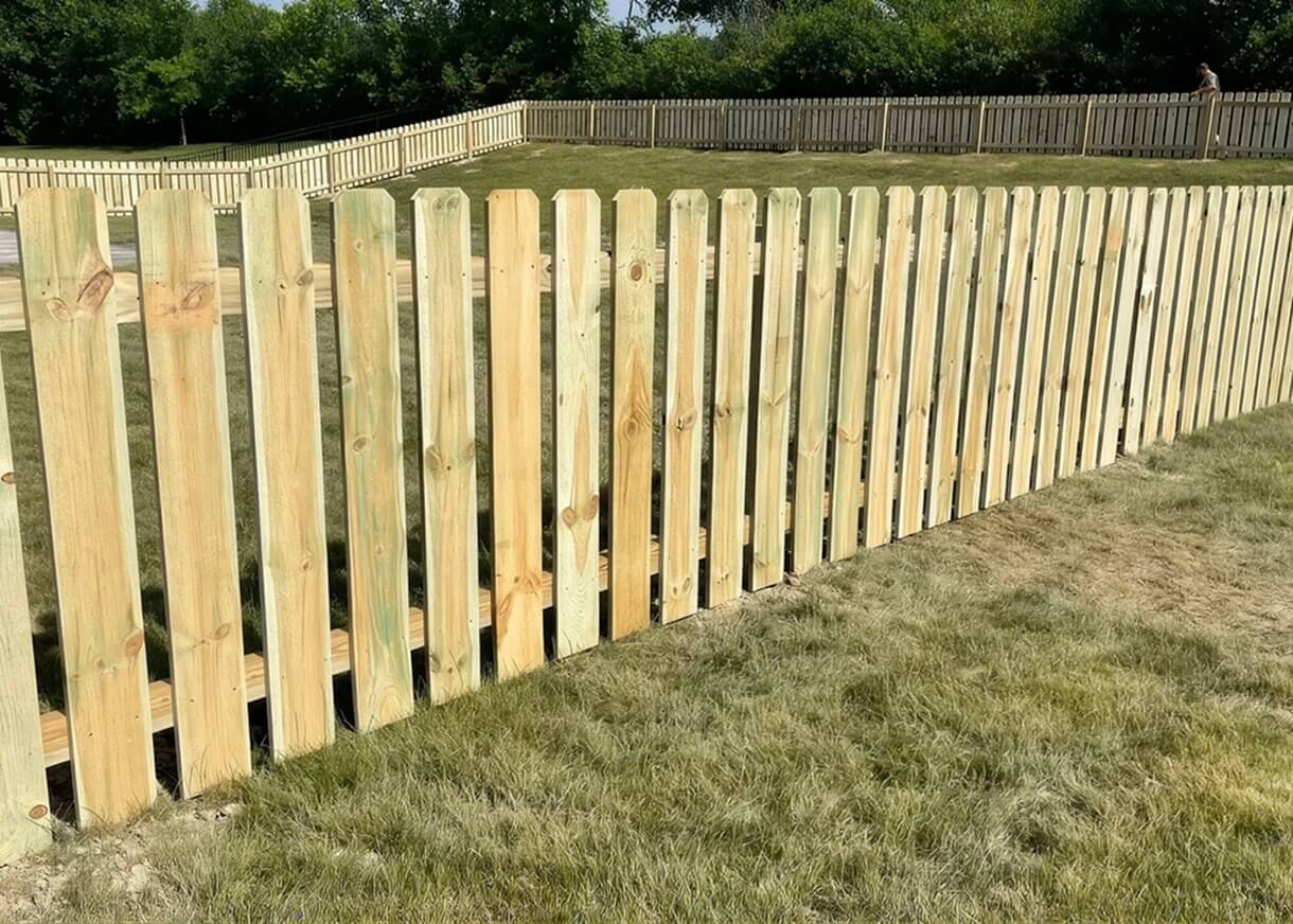 medina-wood-fence Wood picket privacy fence installed by R&T Fence in Medina, Ohio